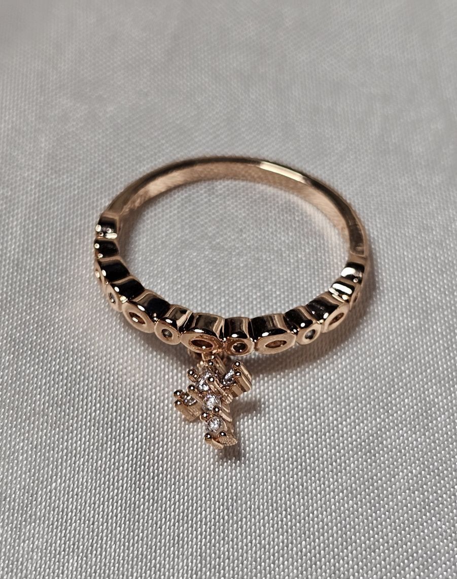 Anelli: Stilvoller goldener Ring mit Kreuz Gr. 7.5 – Nuovo (secondo la descrizione) da Grenchen venduto da dar_6d52 3