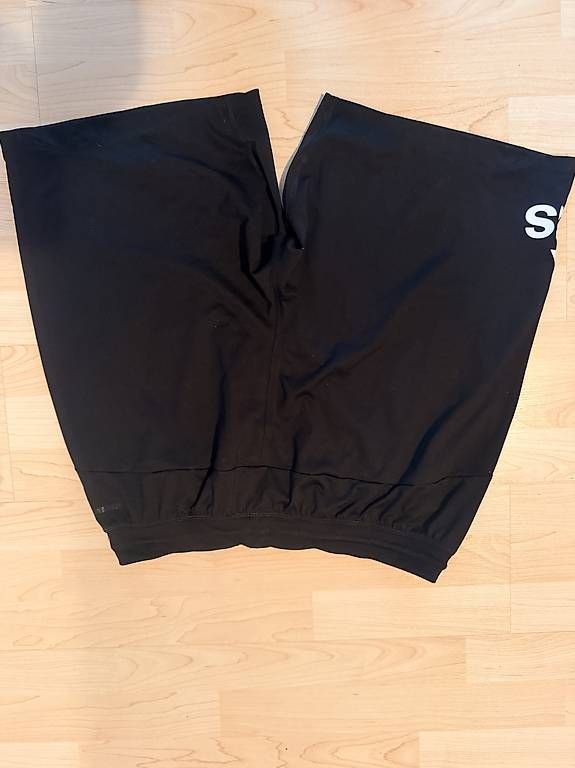 Adidas Hosen: Adidas Aeroready Trainingsshorts  Gr. L – Gebraucht aus Buchberg von Salmonfly666 2