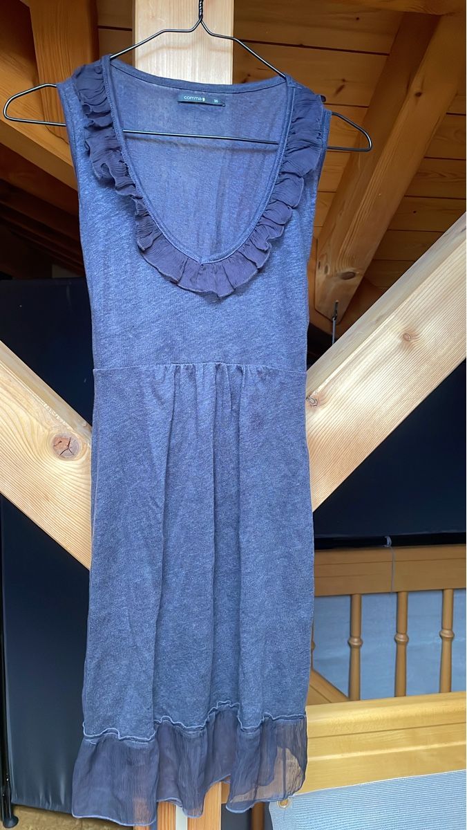 Comma Kleider: Leinenkleid blau Grösse S -Comma – Gebraucht aus Alpnachstad von Nicolyn56