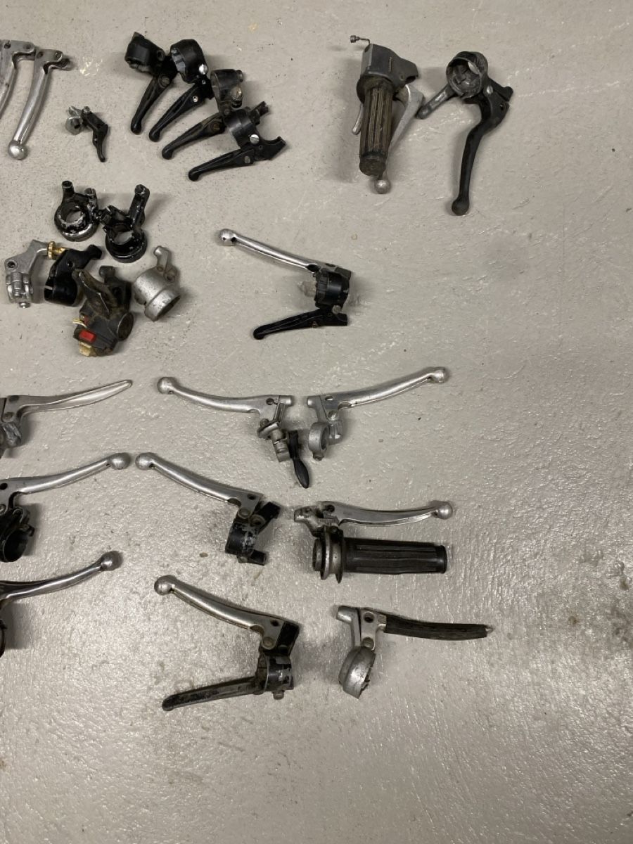 Magura Parti ricambio per ciclomotori: Puch/Sachs Magura Griffe – Usato da Büren an der Aare venduto da twostrokeguy 2