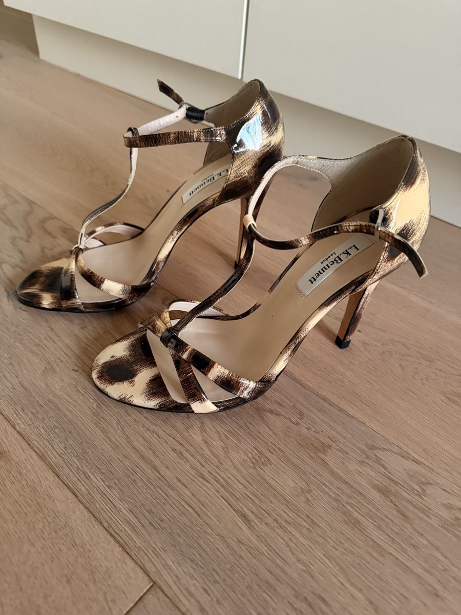 Scarpe da donna: LK BENNETT, Sandaletten, Gr. 39 – Usato da Binningen venduto da romavi 1
