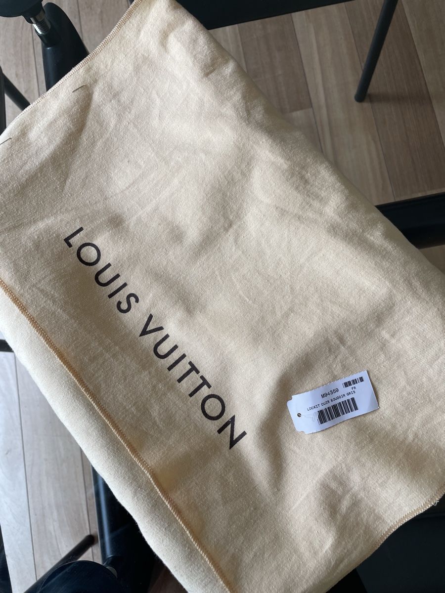 Louis Vuitton Sacs femmes: Louis Vuitton show collection limited edition Lock me – Neuf avec emballage d'origine à Cologny par Jul_ez 8