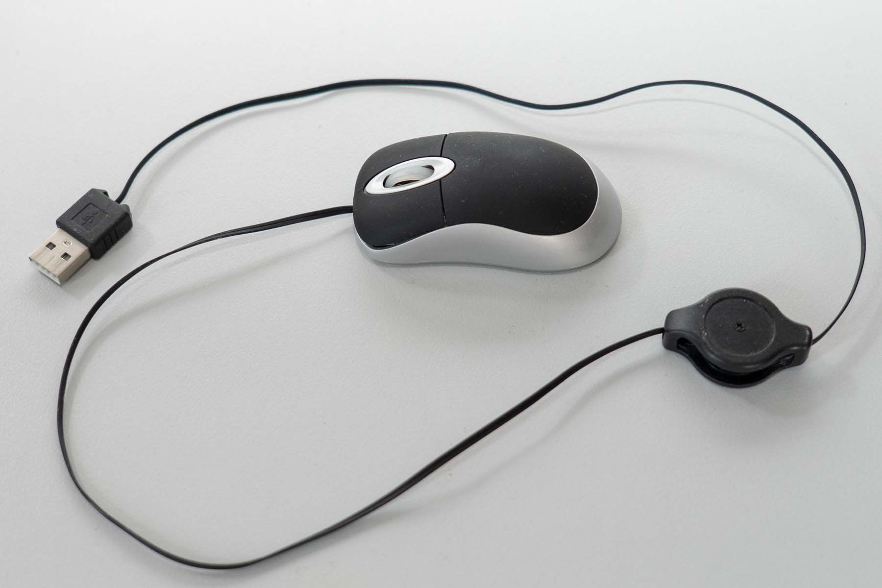 Mouse: Mobile Computer-Maus Travel Mini Laptop Mouse Neu – Nuovo e nell'imballaggio originale da Basel venduto da phil4001