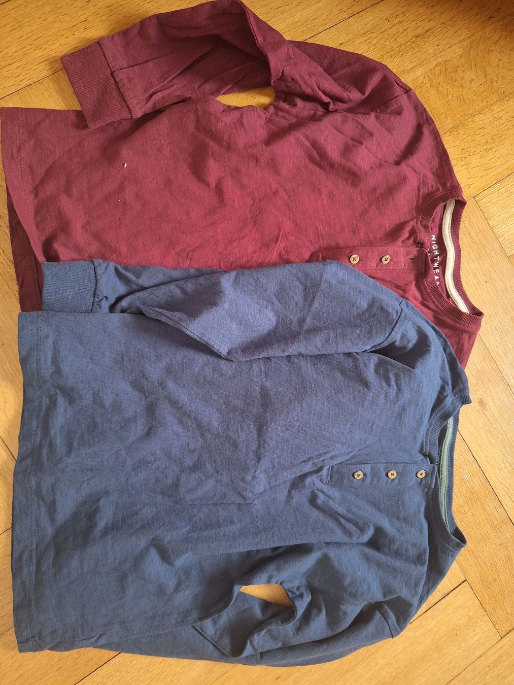 Next Camicie, T-shirt & Polo: Oberteile, Grösse 134 – Usato da Basel venduto da RomyRennard