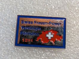 Ansteckpin 277: Swiss Frauen Power vereinigte Patrioten