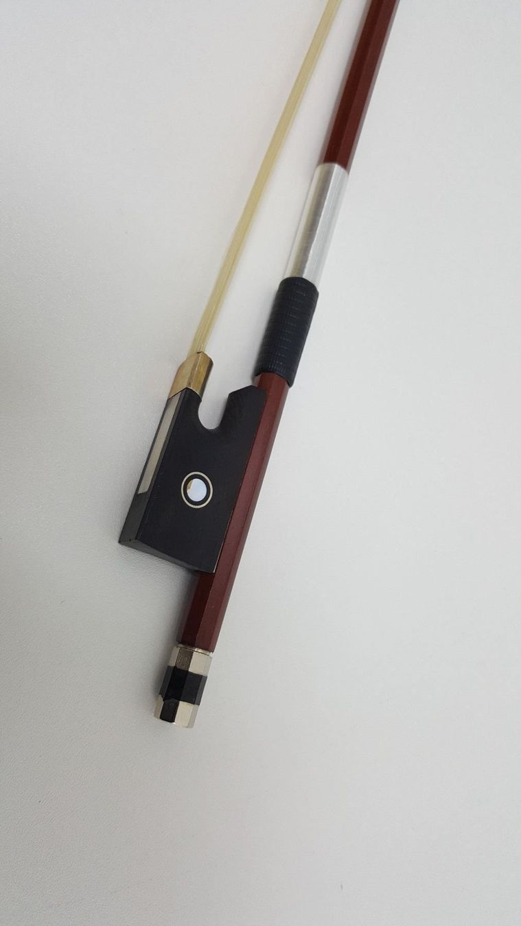 Strumenti musicali: 4/4 bogen für violine, neu – Nuovo (secondo la descrizione) da Glattbrugg venduto da Swissmusik 2