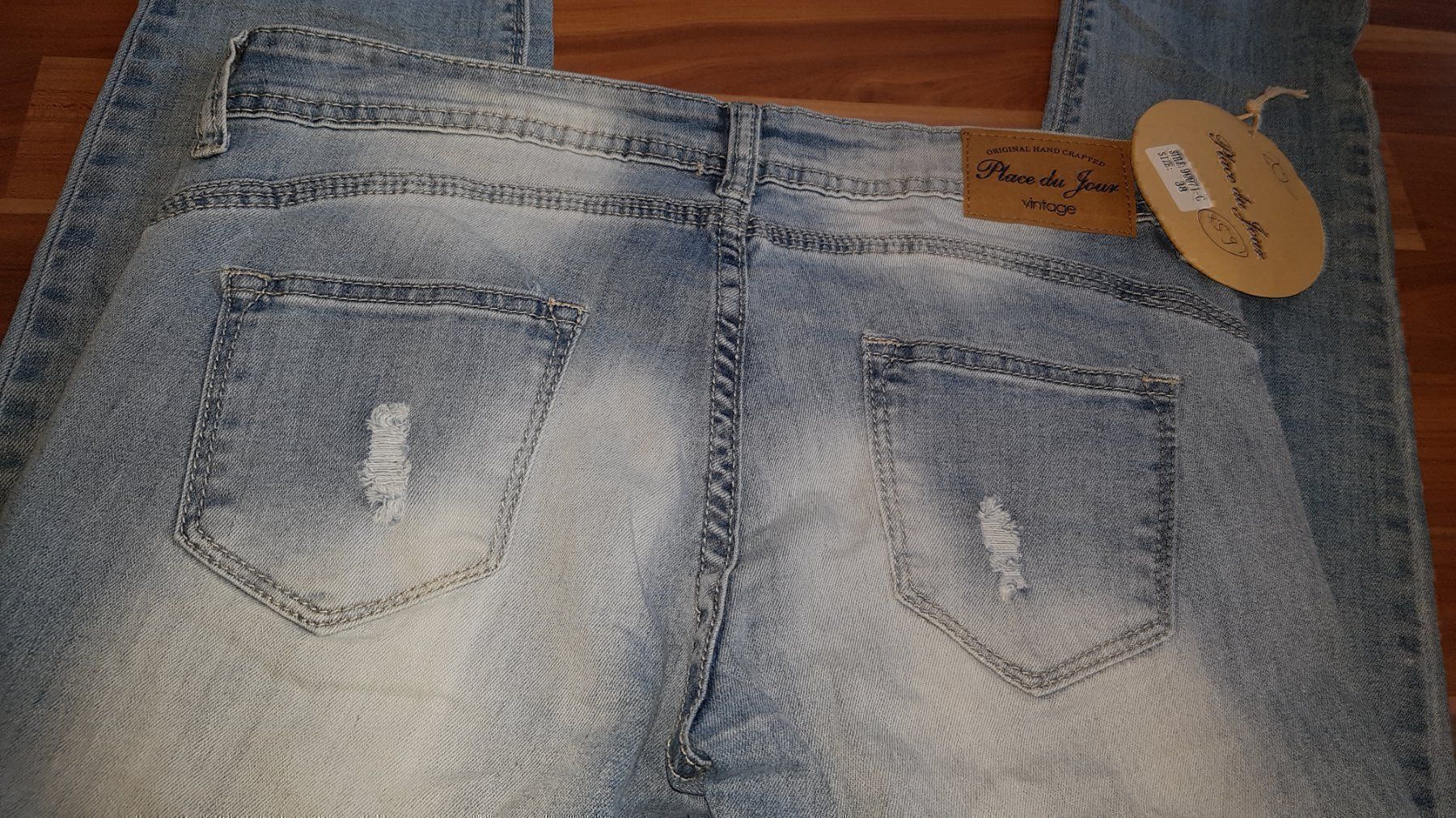 Jeans: Vintage Jeans gr 38 L9 – Nuovo (secondo la descrizione) da Schwarzenburg venduto da Flamingo07 1