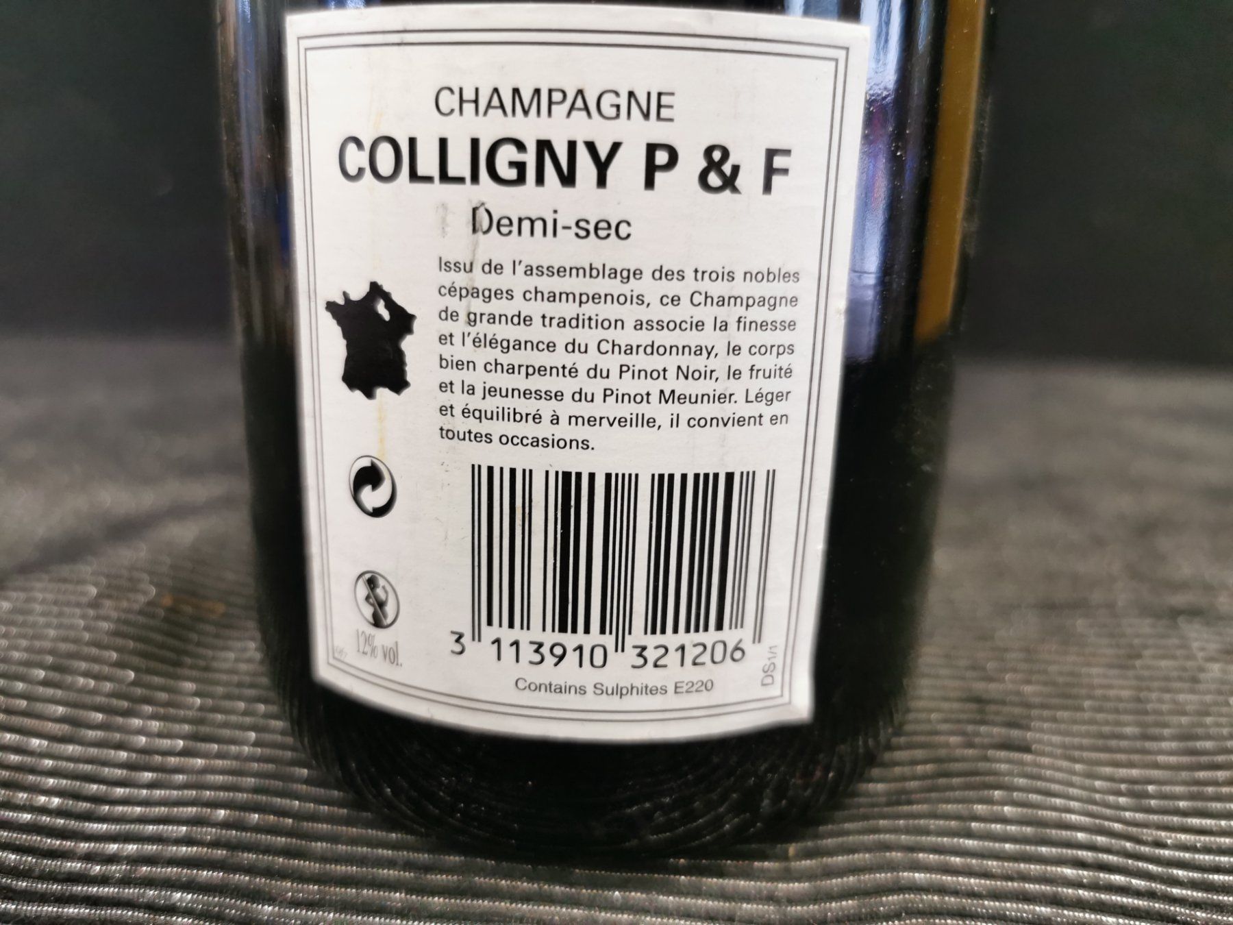 Bevande alcoliche: CHAMPAGNE COLLIGNY RESERVE ANCIENNE BOUTEILLE – Nuovo (secondo la descrizione) da Genève venduto da Leboucheoreilles 6