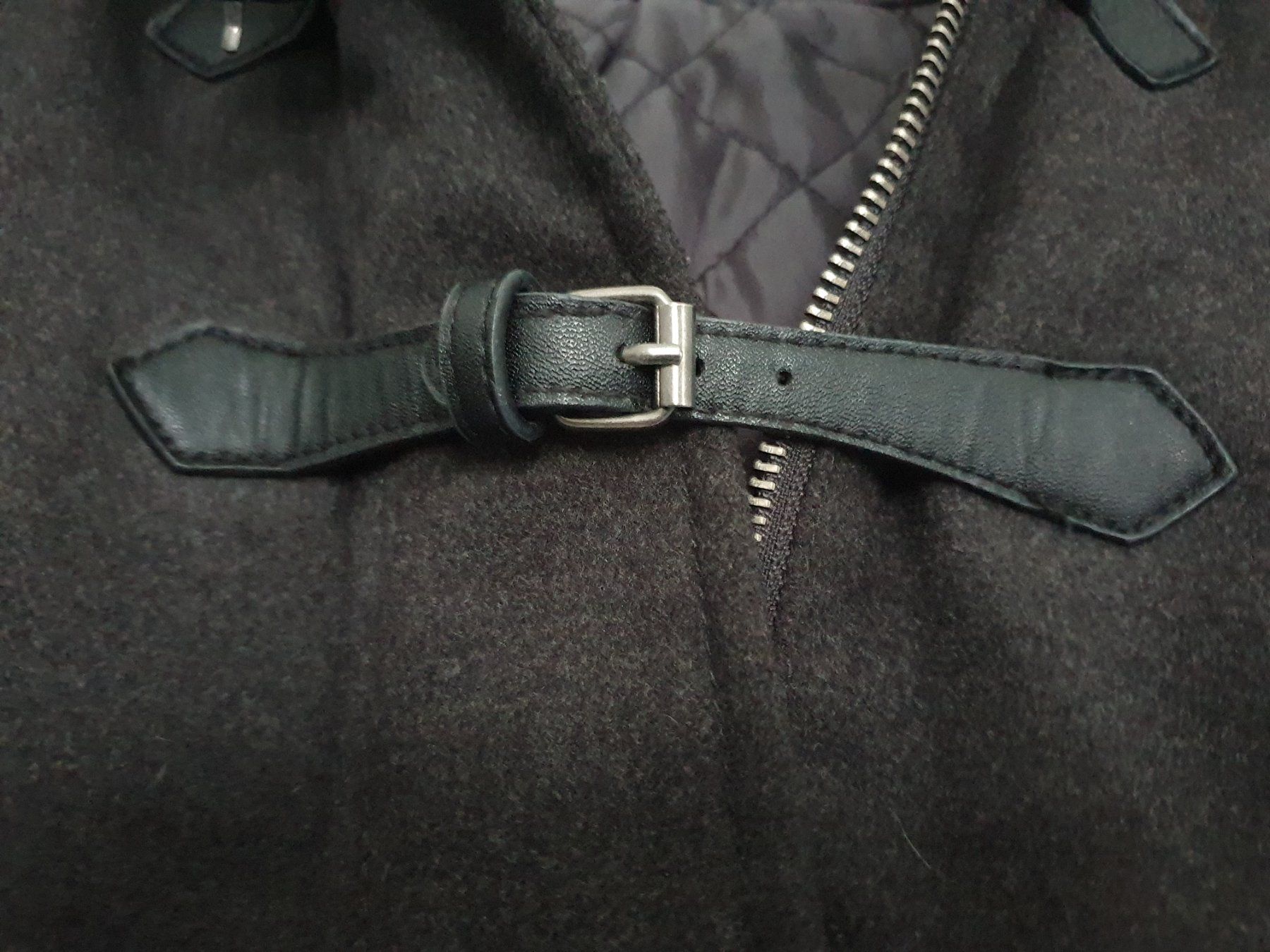 Pimkie Mäntel: Cappotto corto con cappuccio tg.34 – Gebraucht aus Morbio Inferiore von lunaria 2