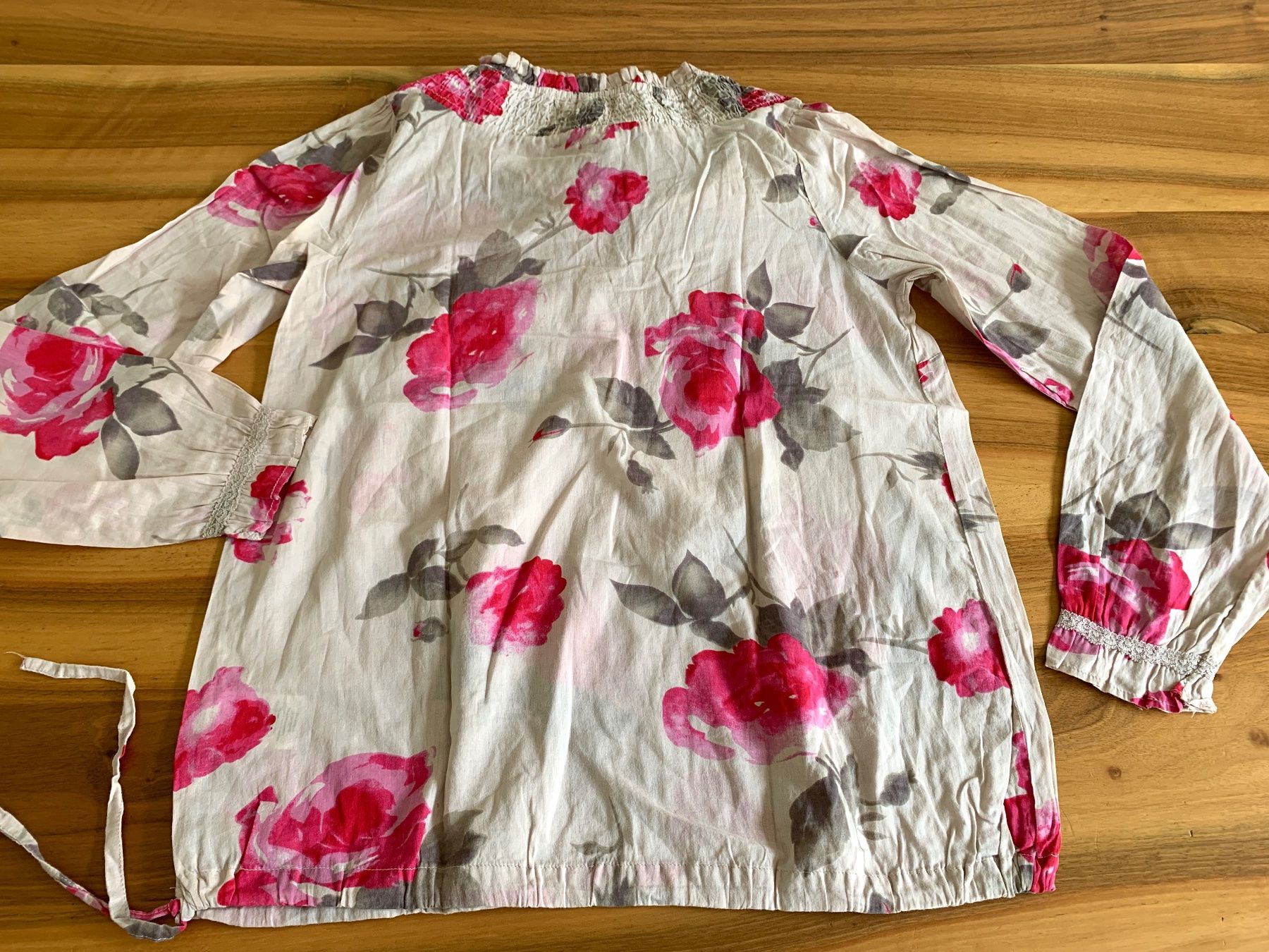 Cream Camicette: CREAM edle Bluse grosse Blüten Rosen Gr. 36 – Nuovo (secondo la descrizione) da Meiringen venduto da magnooliaa 3