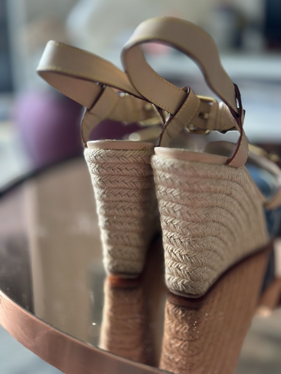 Louis Vuitton Chaussures femmes: Louis Vuitton Sandales – D'occasion à Genève par Milana89 8
