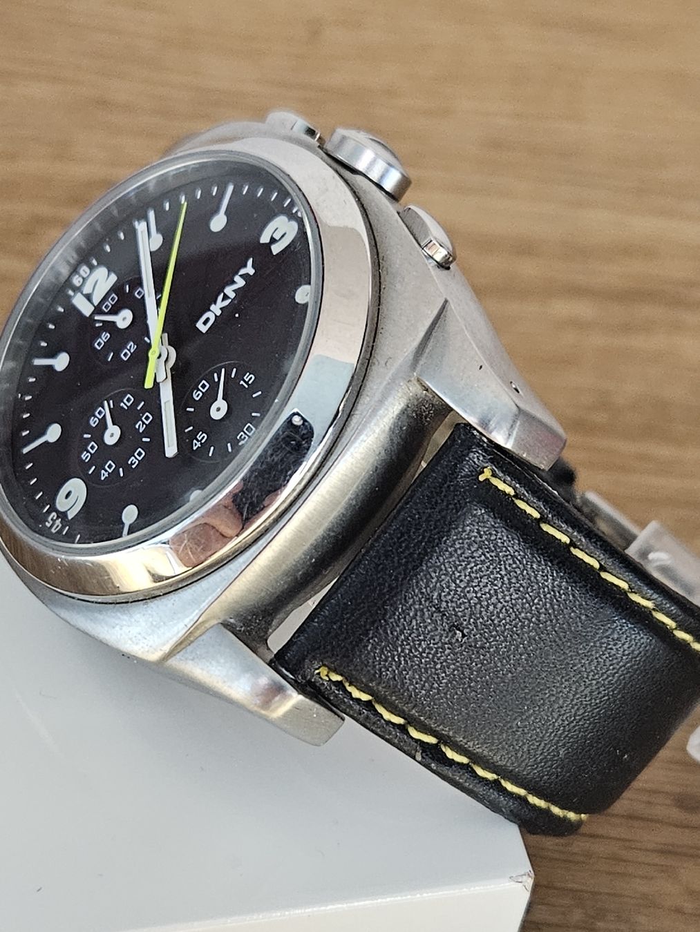 DKNY Orologi: DKNY Herrenuhr Chronograph 45mm – Usato da Flamatt venduto da pie_f9zm 3