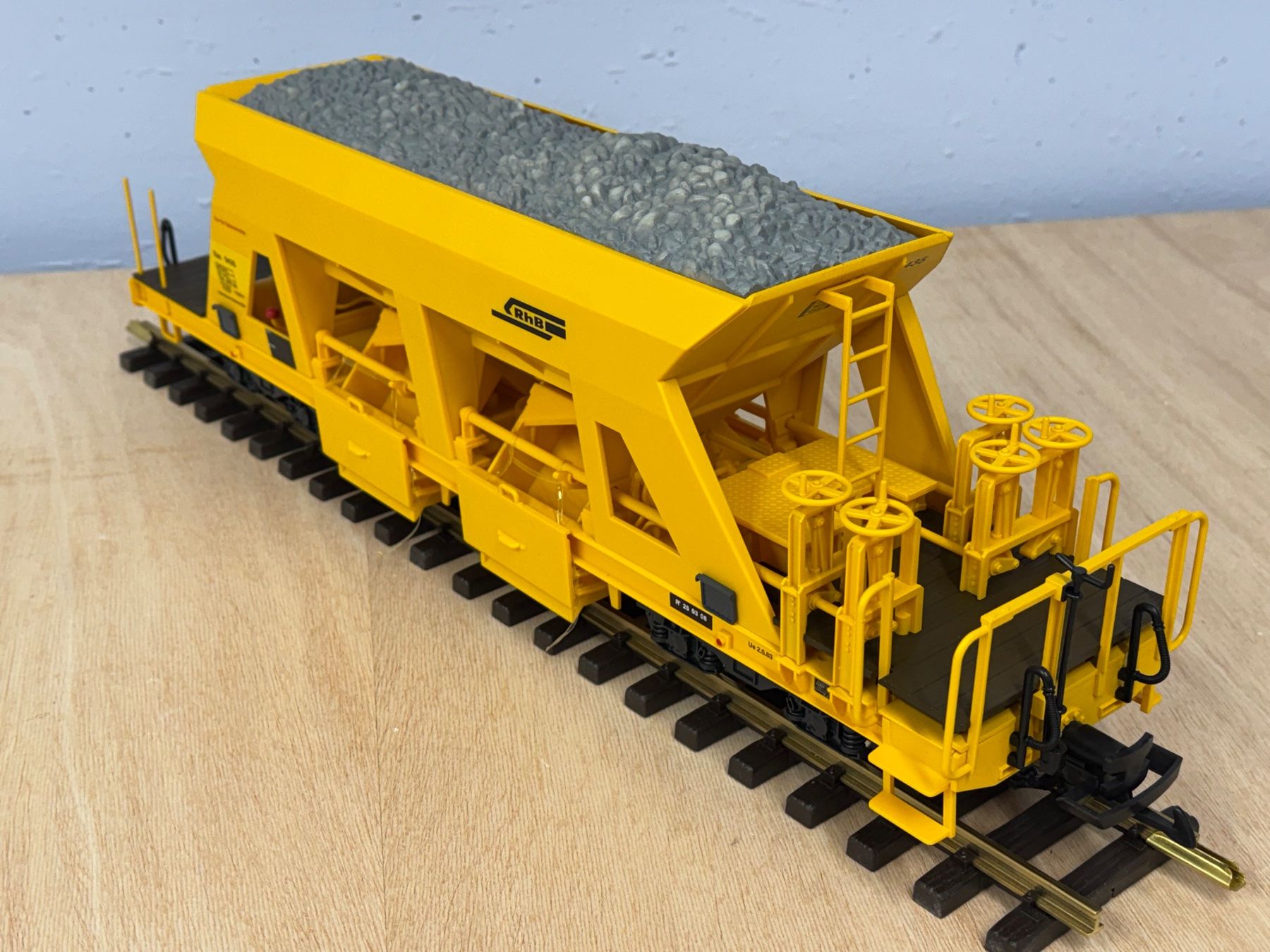 LGB 46690-01 RhB Selbstentladewagen Xac 9435, neu, gelb (Neu (gemäss ...