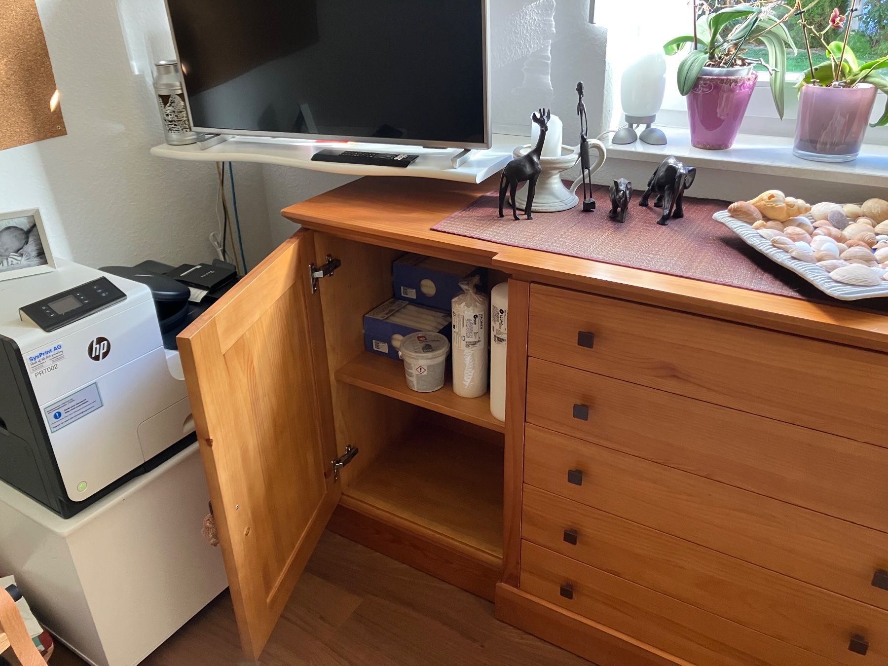 Cassettiere: Kommode aus Pinienholz – Usato da Steg im Tösstal venduto da Nettel77 1