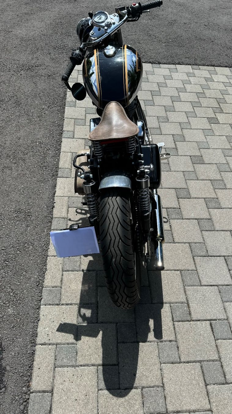 Royal Enfield Chopper: Motorrad ROYALE-ENFIELD Bullet EFI 500 – Usato da Aeschlen venduto da Cottage 3