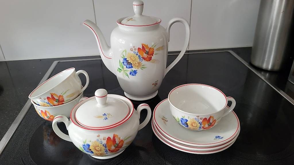Set di piatti: Schönes Teeservice Set – Usato da Sevelen venduto da Cleo82