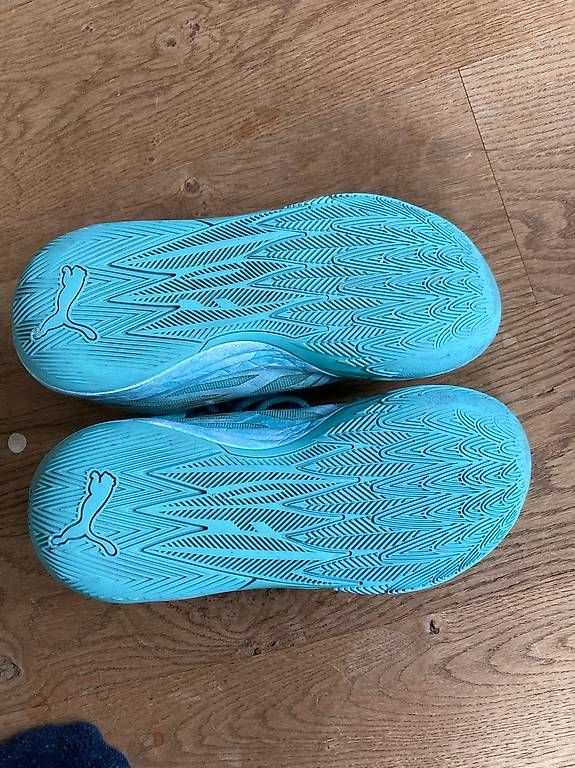 Scarpe da uomo: Basketballschuhe grösse 42 – Usato da Biel/Bienne venduto da 142_w9ds 3