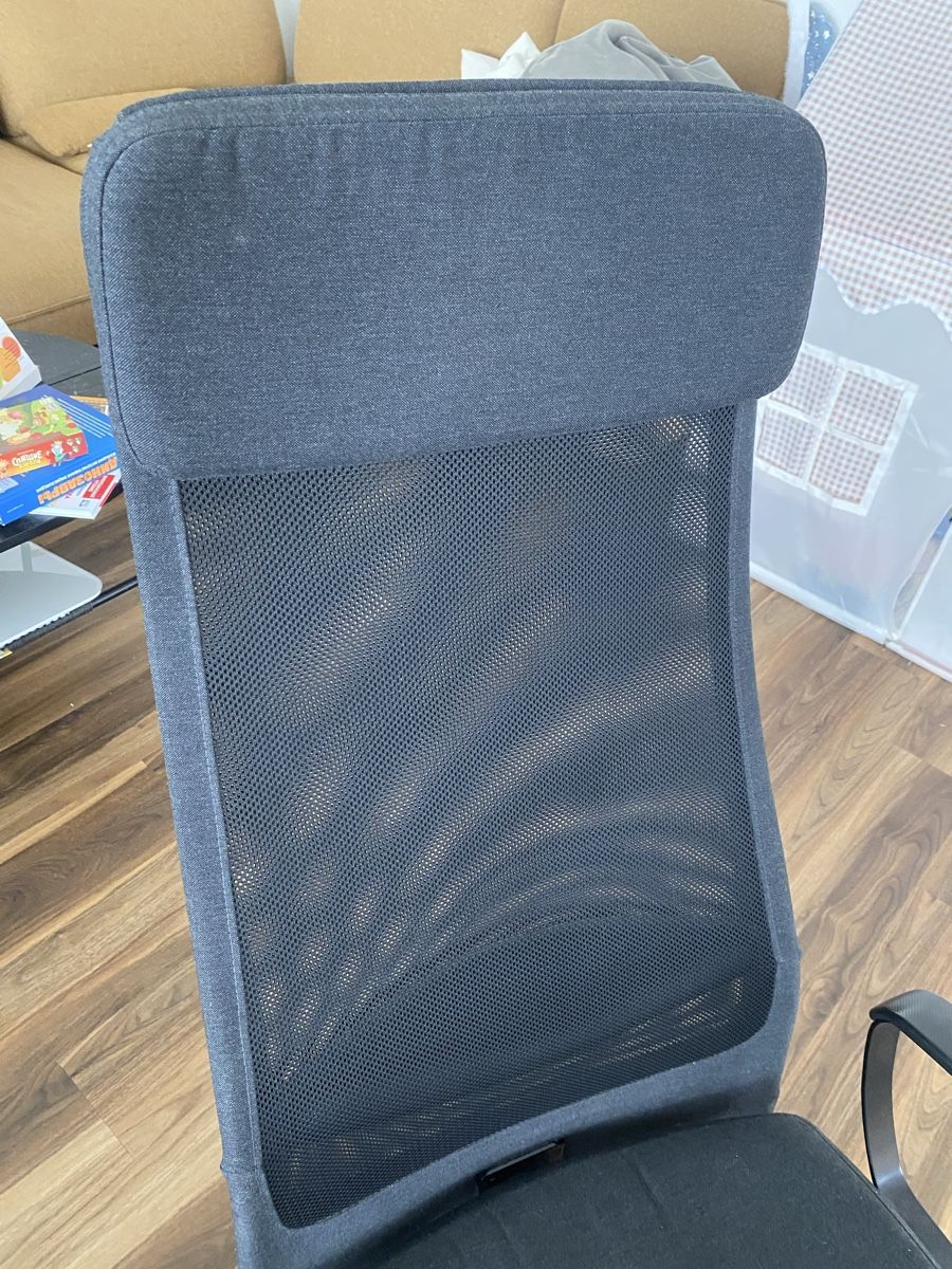 Ikea Sedie: Office Chair Dark Grey Mesh Back good condition – Usato da Lachen SZ venduto da kmi_kzp2 3