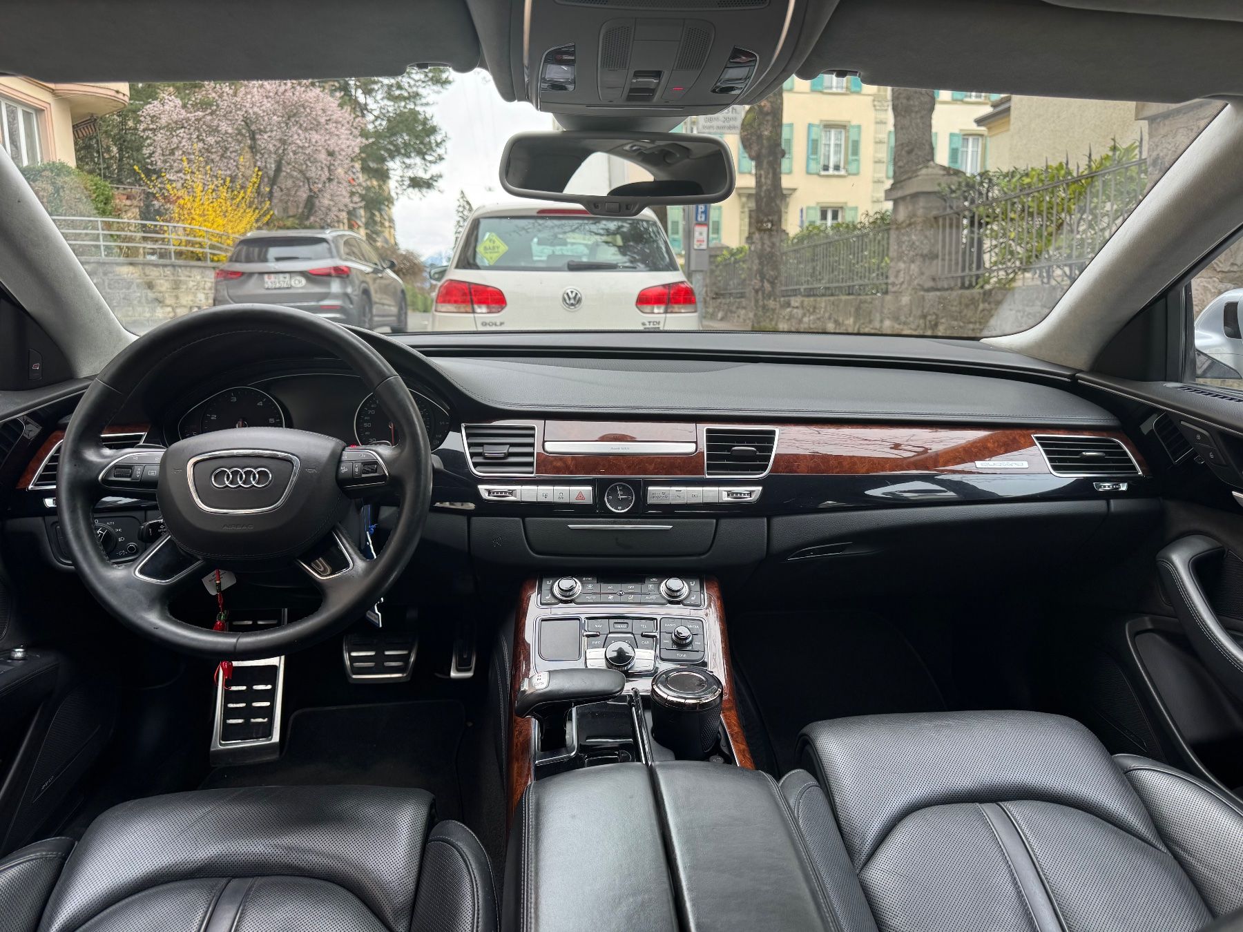 Audi Automobili: Audi A8 4.2 TDI V8 350 CV – Usato da Collombey venduto da Savito 8