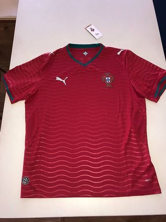 Puma Portugal orig.Fussballtrikot home WM26 Gr.L Neu