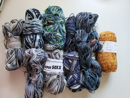 Über 300gr. Sockenwolle 4 fädig, 75 % Wolle