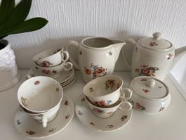 Service à thé vintage porcelaine Langenthal motifs floraux