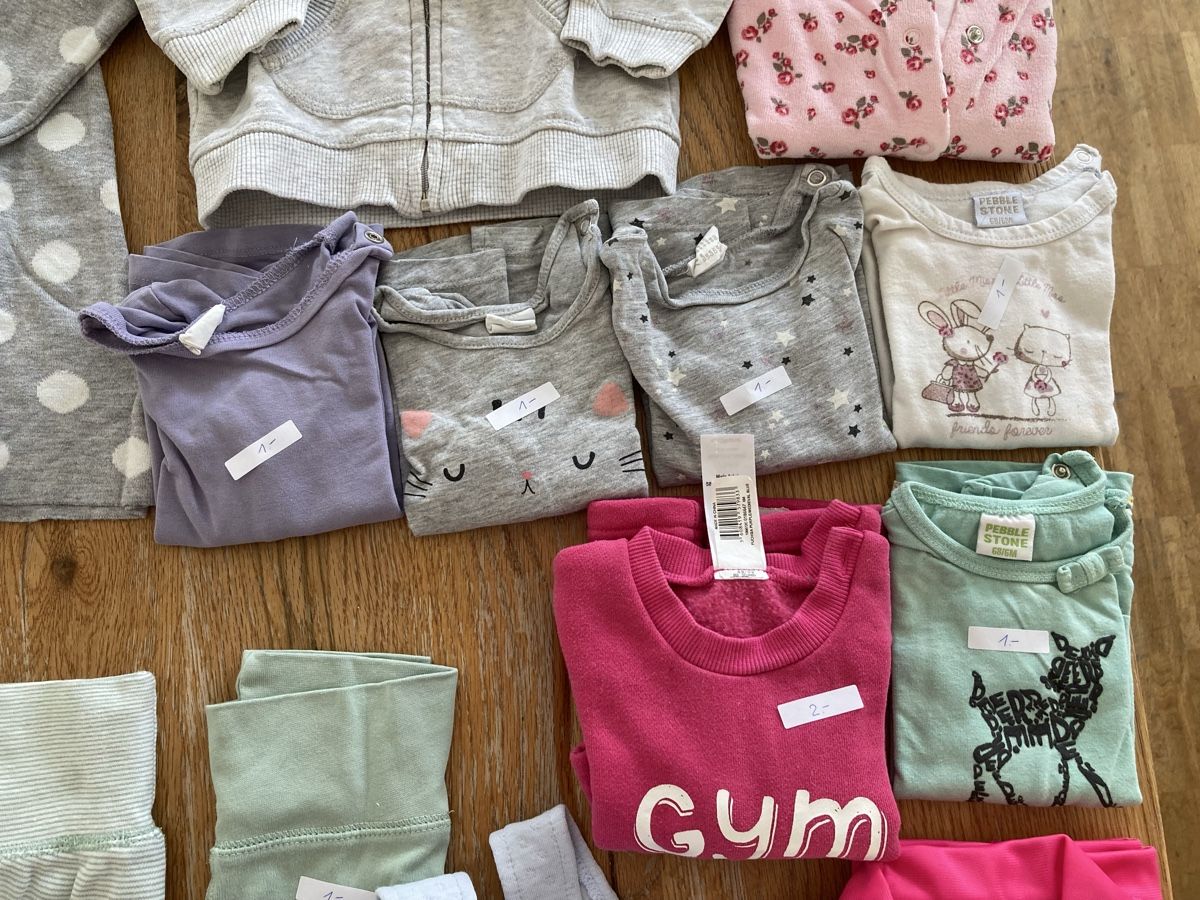 Ensembles coordonnés: Auch einzeln - Kleider  Grösse 68 – D'occasion à Zürich par Retrogirl 4
