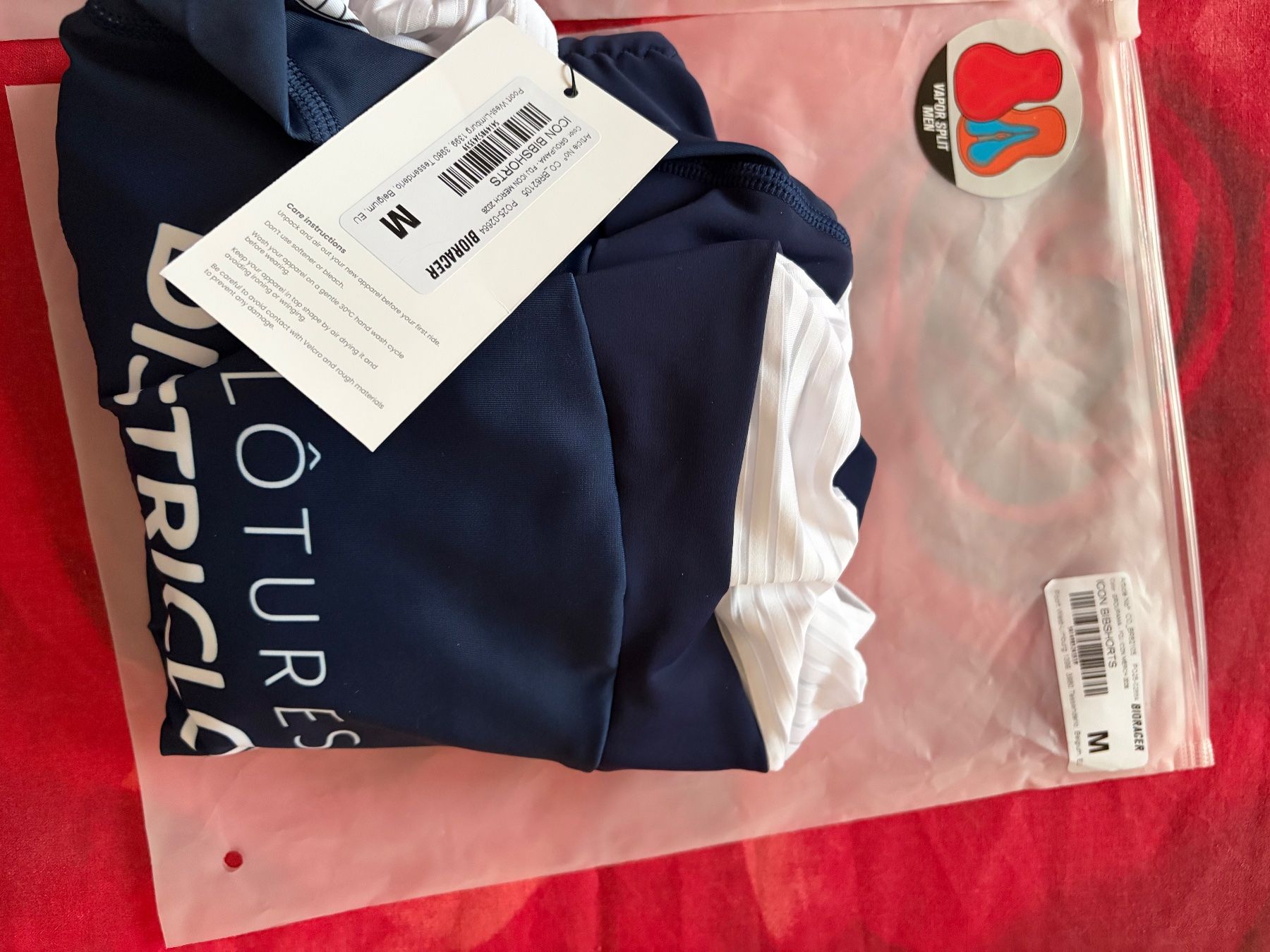 Canottiere & Pantaloni: Bioracer Set  GROUPAMA - FDJ 2026 – Nuovo e nell'imballaggio originale da Melide venduto da paolo1965 3