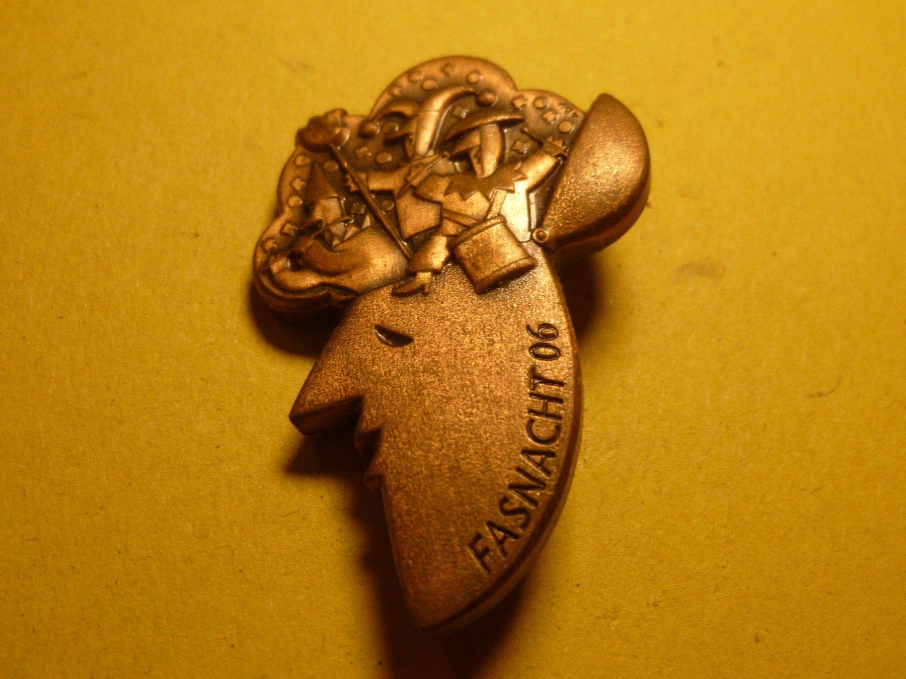 Plaketten & Abzeichen: BASEL 2006 BRONZE – Gebraucht aus Ried (Muotathal) von Mandarin02