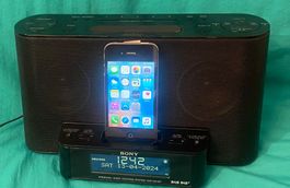 iPhone, Sony; XDR-DS12iP Personal Audio, IPhon4S. (Art;1080)