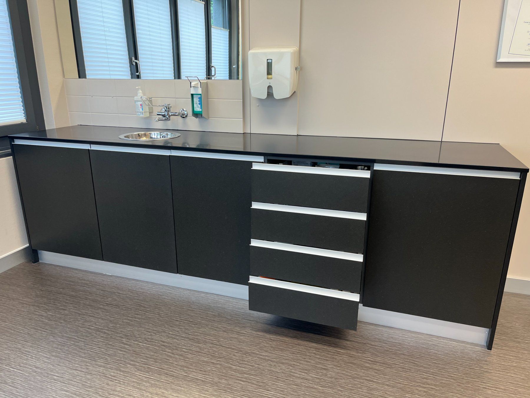 Komplettküchen: Küchenelement Sideboard – Gebraucht aus Seuzach von pra_7bln 1