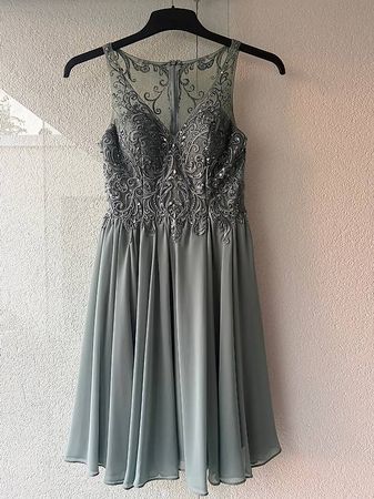Elegantes Abendkleid