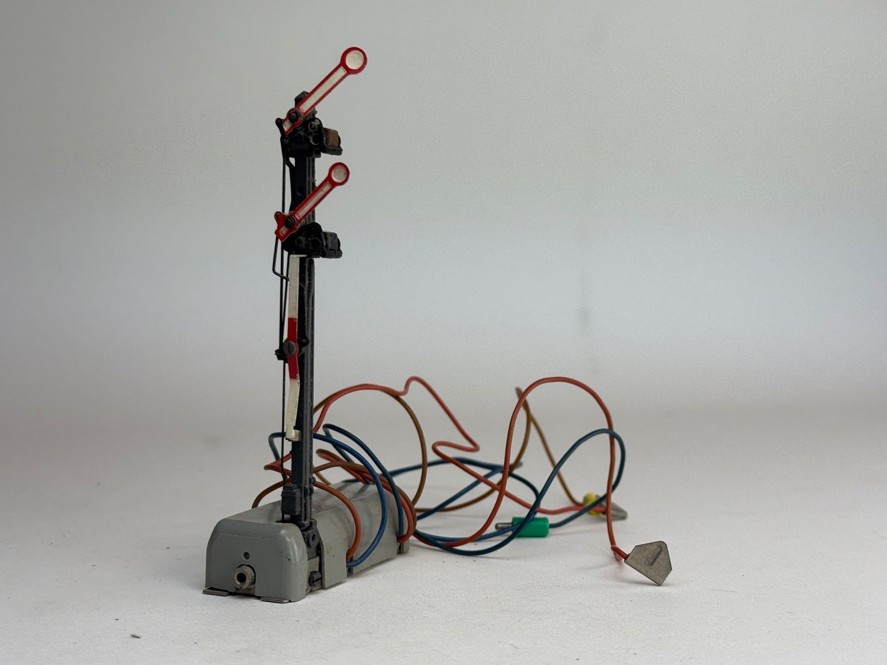 Märklin Modelleisenbahnen: VE1- Märklin Flügelsignal – Gebraucht aus Elm von Wikmtz