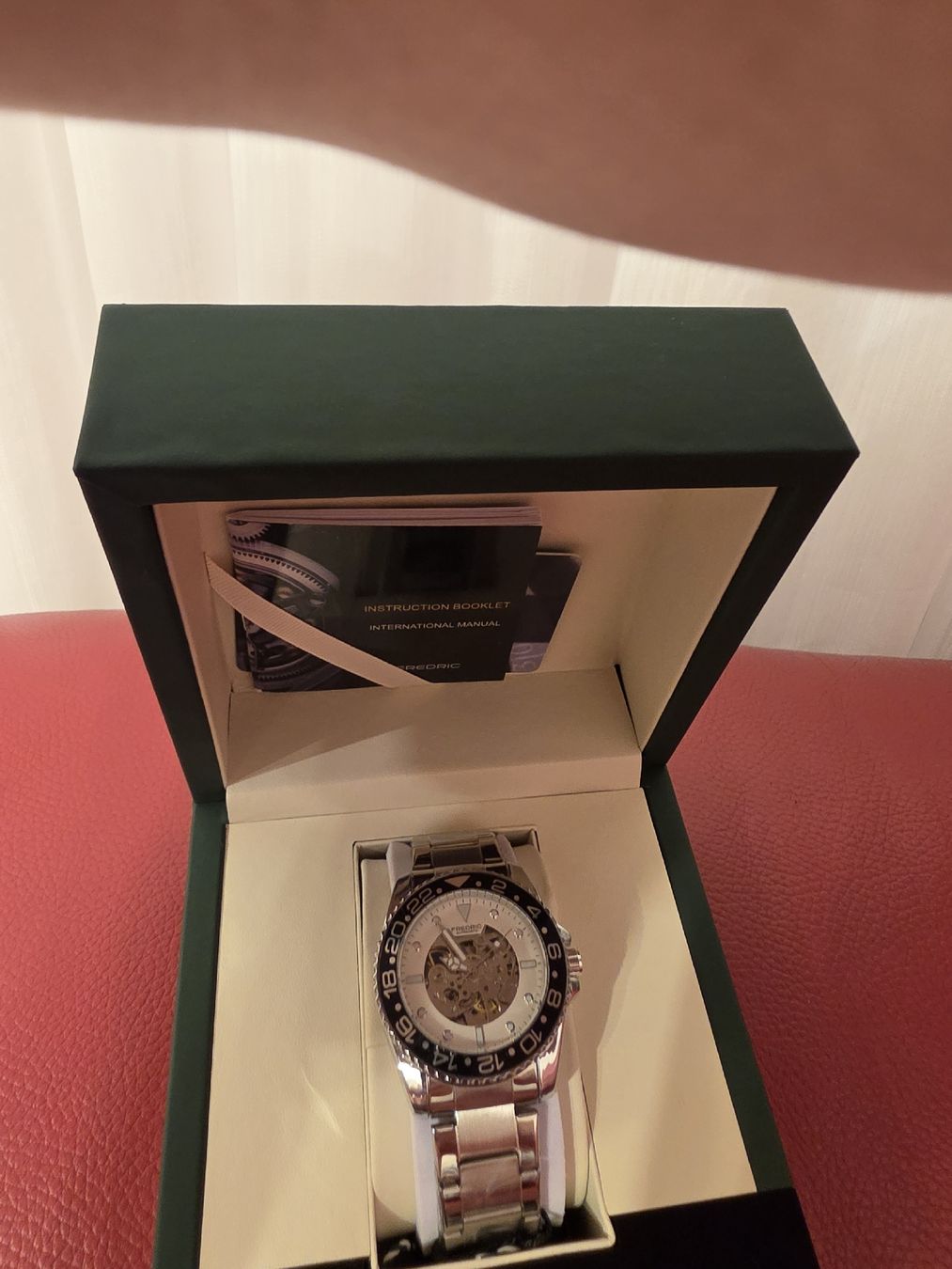 Montres: montre – Neuf avec emballage d'origine à Villeneuve VD par jet_xry5 1
