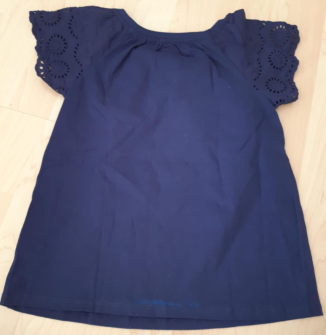 Camicette, T-shirt & Top: Mädchen Blusen, Gr. M 7-8-Jährige, Marke: CAT & JACK – Usato da Sachseln venduto da volvoc70 1