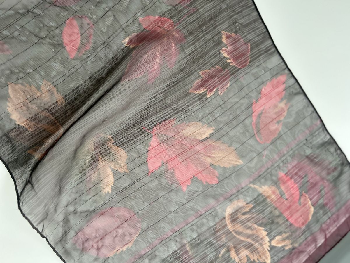 Foulards & écharpes: Scarf black print leaf transparent  – D'occasion à Saland par ele_vc96 1