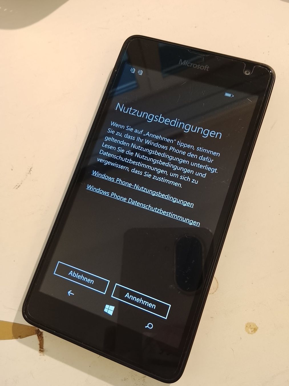 Microsoft Telefoni cellulari / Smartphones: Microsoft Windows Lumia 550 Handy Natel Smartphone – Usato da Effretikon venduto da SEMOUNA 2
