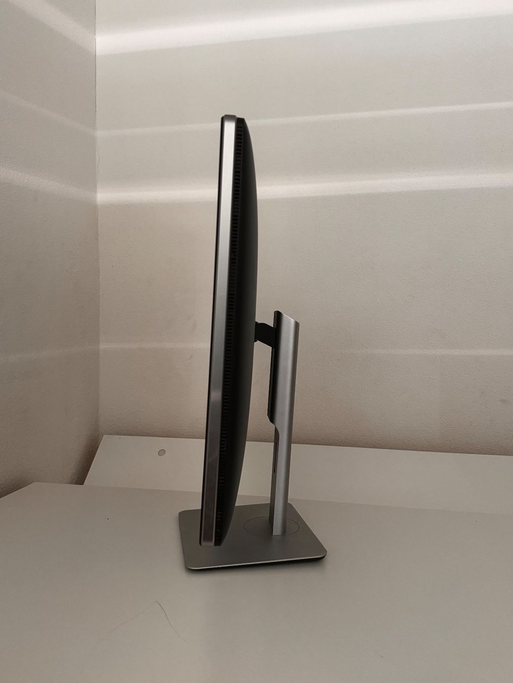 Dell Monitore: 32' Dell Ultrasharp UP3214Q – Gebraucht aus Bertschikon Gossau von .emil 1