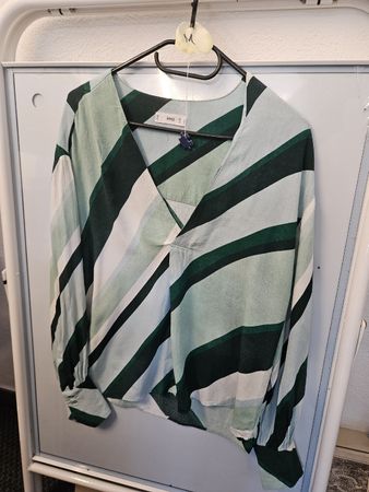 Mango Bluse mit grünen Streifen,  Grösse M