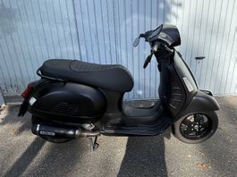 Vespa GTS 300 hpe "Notte Edition" | Motorschaden