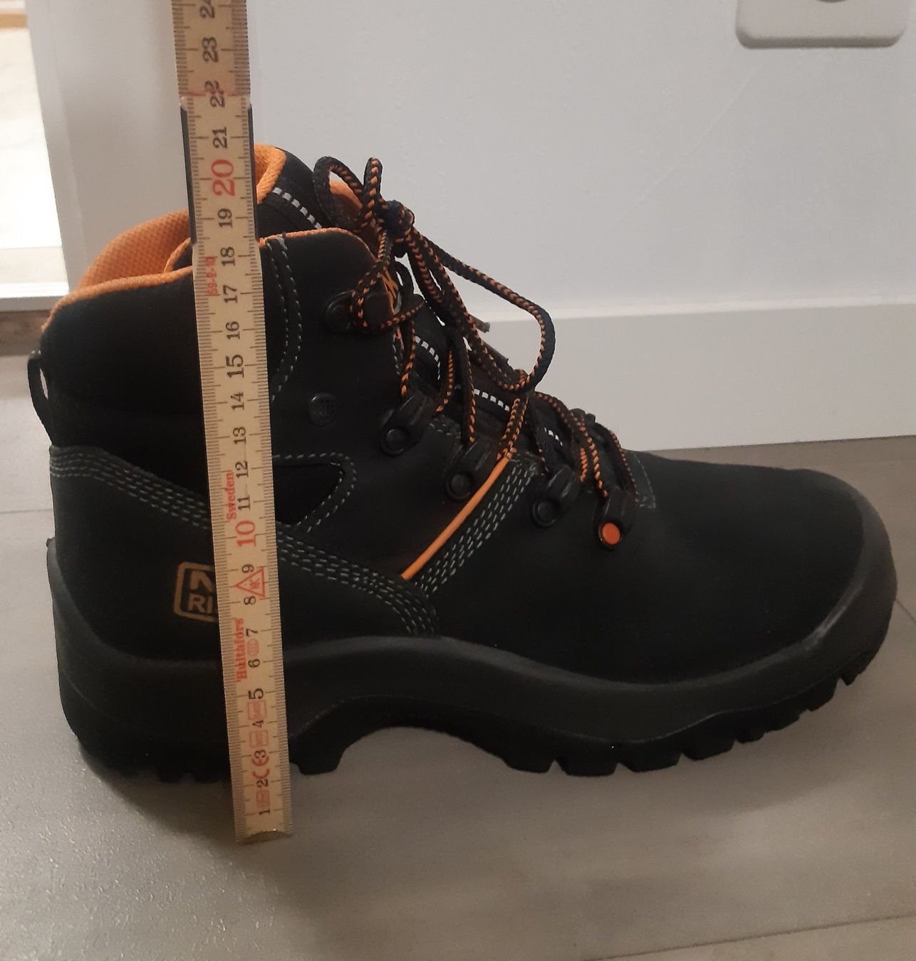 Chaussures hommes: Sicherheitsschuh NO RISK – D'occasion à Entlebuch par hans718 1