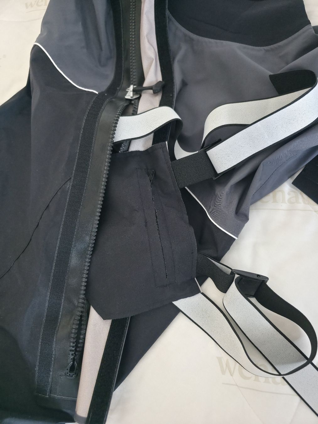 Mute per immersioni: surf trocken anzug – Nuovo e nell'imballaggio originale da Diepoldsau venduto da johannanton51 5