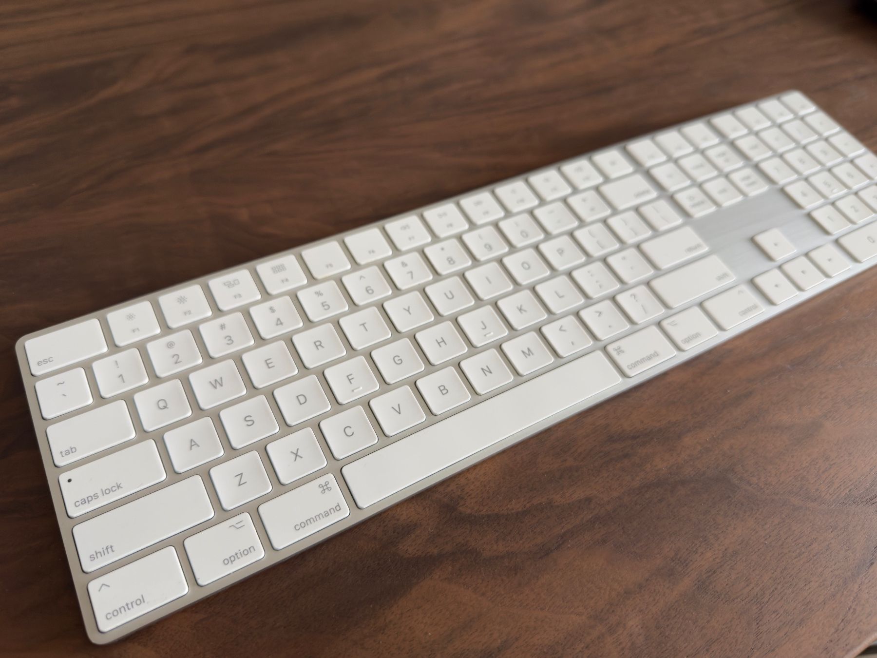 Apple Tastaturen: Apple Magic Keyboard US QWERTY – Gebraucht aus Horw von vla_q7pw 2