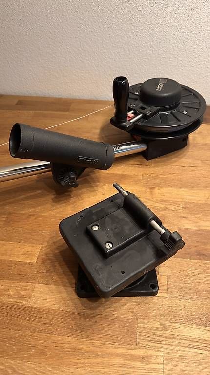 Rollen & Spulen: Scotty Downrigger inkl. Drehscheibe – Gebraucht aus Wangen ZH von Forelle89 1