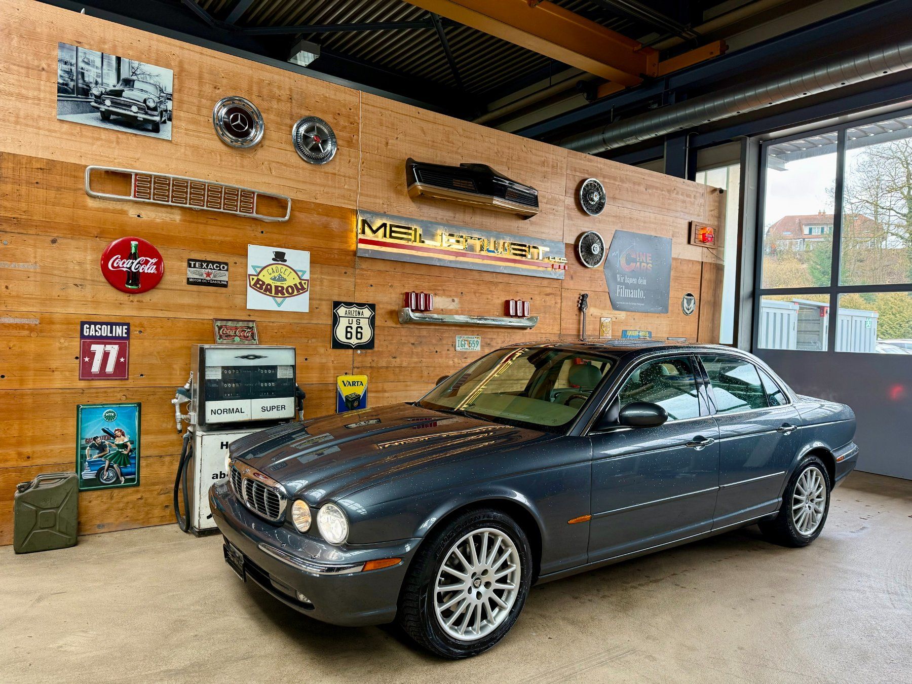 Jaguar Autos: Jaguar XJ8 Executive 4.2 ab MFK – Gebraucht aus Gretzenbach von GarageMeilenweit