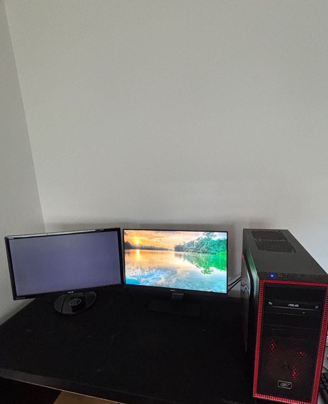 PCs: Gaming PC mit 2 Monitoren! – D'occasion à Fulenbach par TheSeller999 9