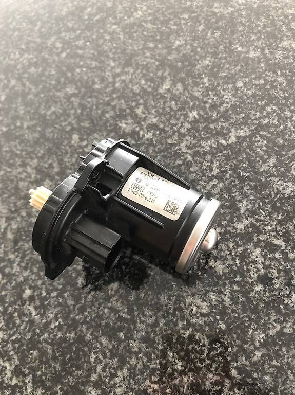 Tutti pezzi di ricambio auto: AGR Ventil 2.0TDI – Usato da Watt venduto da One_cond