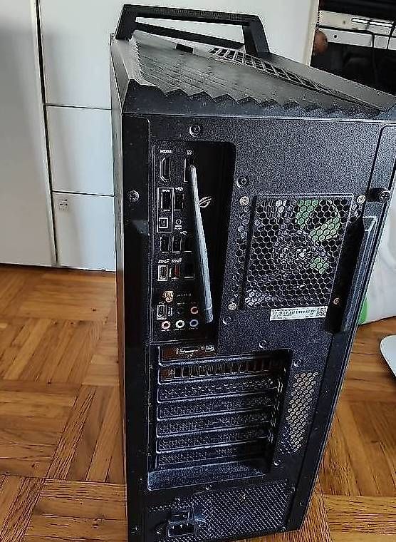 PC: Pc gaming i7 11700kf et rtx 3060 ti – Usato da La Chaux-de-Fonds venduto da Honit.ch 1