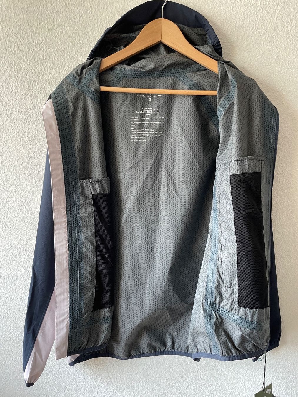 2117 Jacken: KLACKEN ECO 2.5L JACKET Women – Neu (gemäss Beschreibung) aus Brig von SnowWhiteDist 1