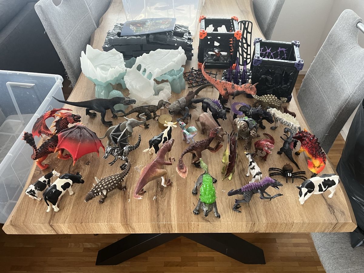 Schleich Figurines: Schleichset mit diversen Figuren – D'occasion à Rickenbach LU par Gigaxo